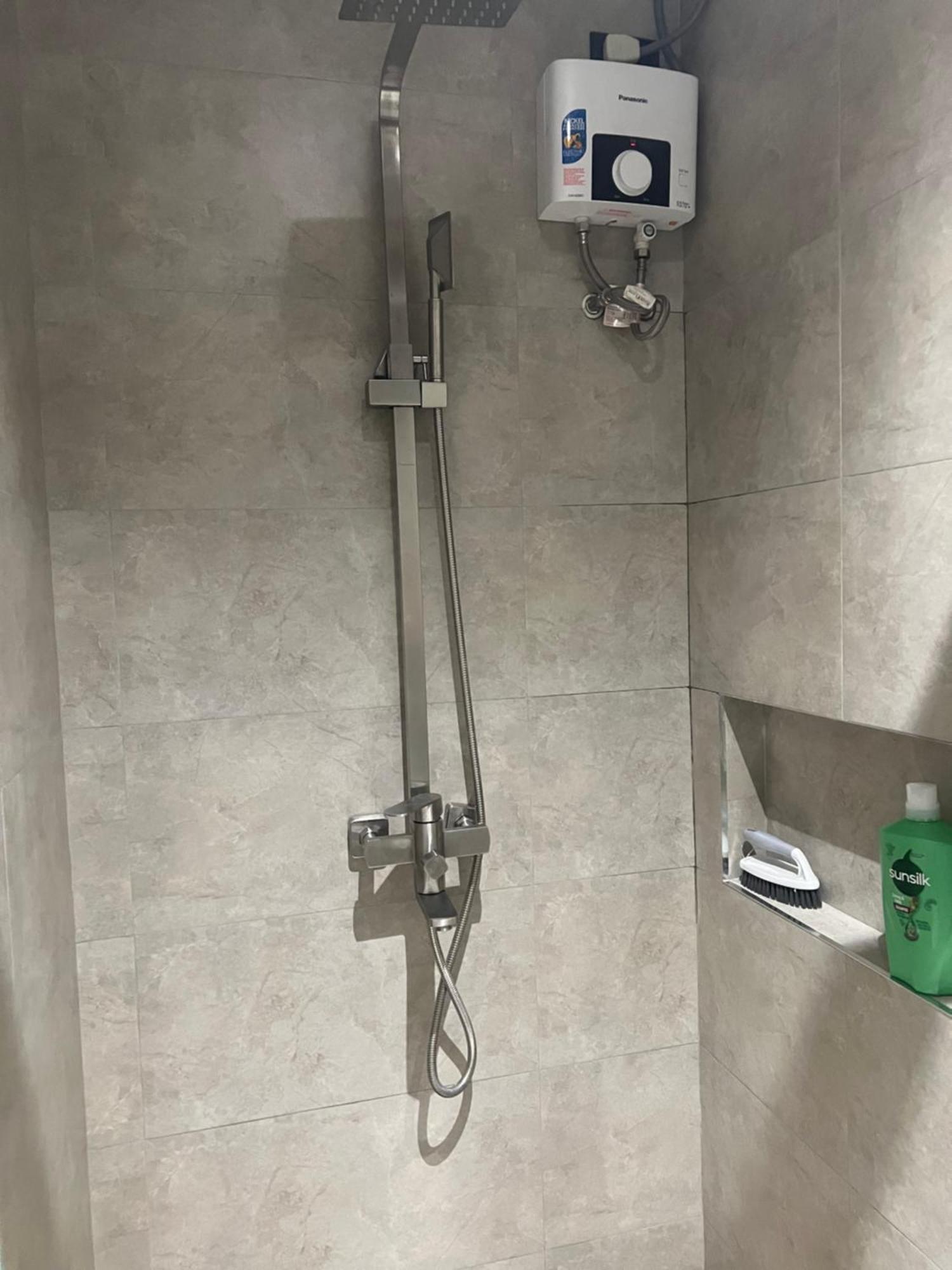 Antara Condominium Tower 2 Талисей Екстериор снимка
